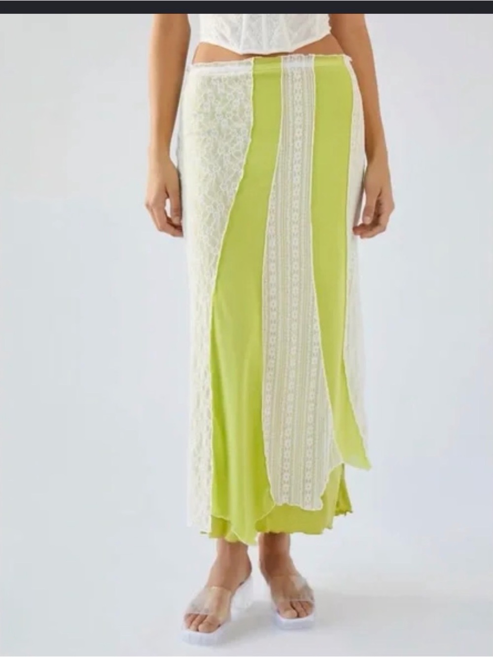 UO Beatrix Spliced Maxi Skirt green cream lace overlay like new mesh XS